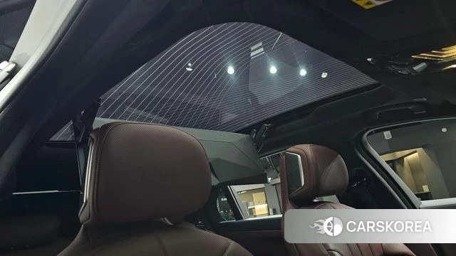 BMW 7 Series (G70) 2023 Белый из Кореи, фото 6