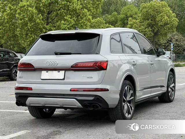 Audi Q7 2022 Другой из Китая, фото 6