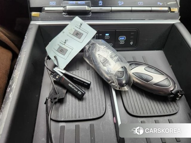 Hyundai Santa Fe (MX5) 2025 Белый из Кореи, фото 6