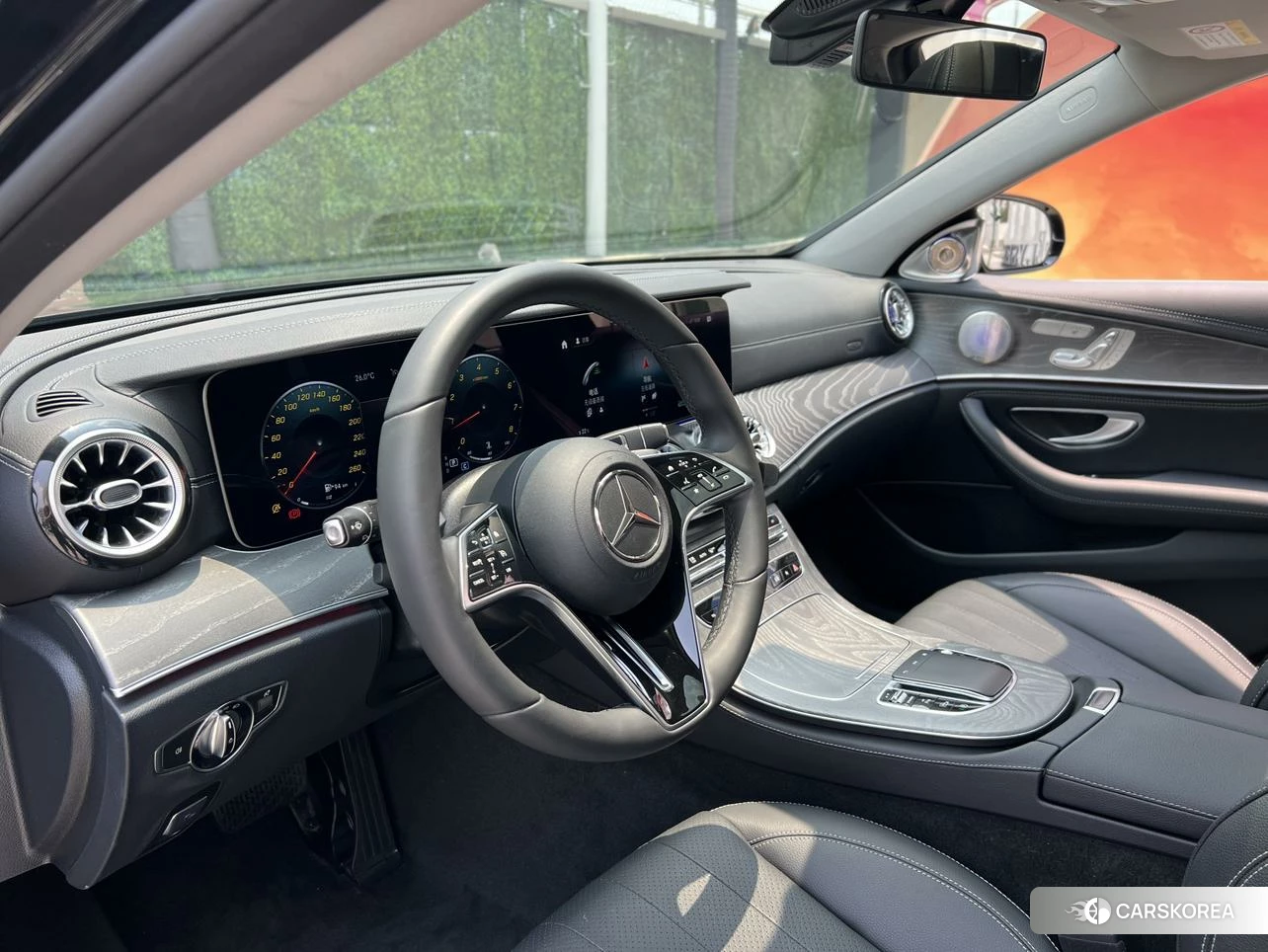 Mercedes-Benz E-class 2022 Черный из Китая, фото 6