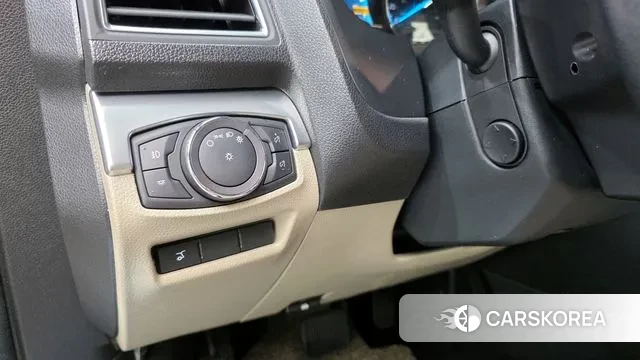 Ford Explorer 2018 Белый из Кореи, фото 6