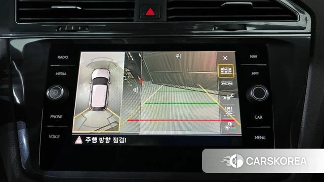 Volkswagen Tiguan Allspace 2020 Серебристо-серый из Кореи, фото 6