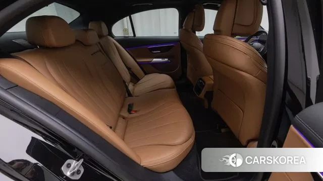 Mercedes-Benz E-Class W214 2024 Черный из Кореи, фото 6