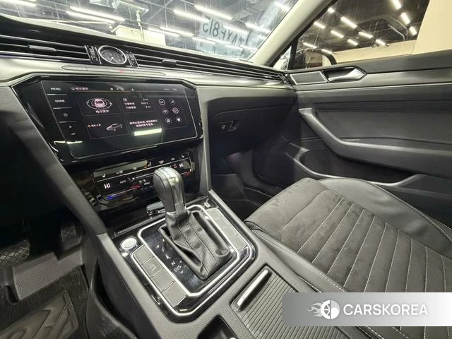 Volkswagen Magotan 2022 Черный из Китая, фото 6