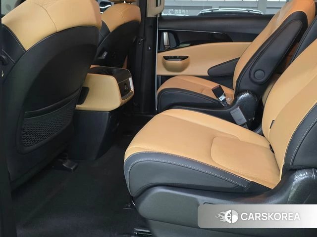 Kia Carnival 4th generation 2023 Белый из Кореи, фото 6