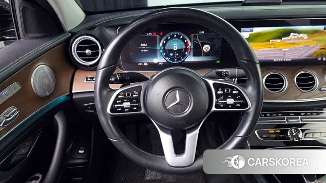 Mercedes-Benz E-Class W213 2020 Черный из Кореи, фото 6