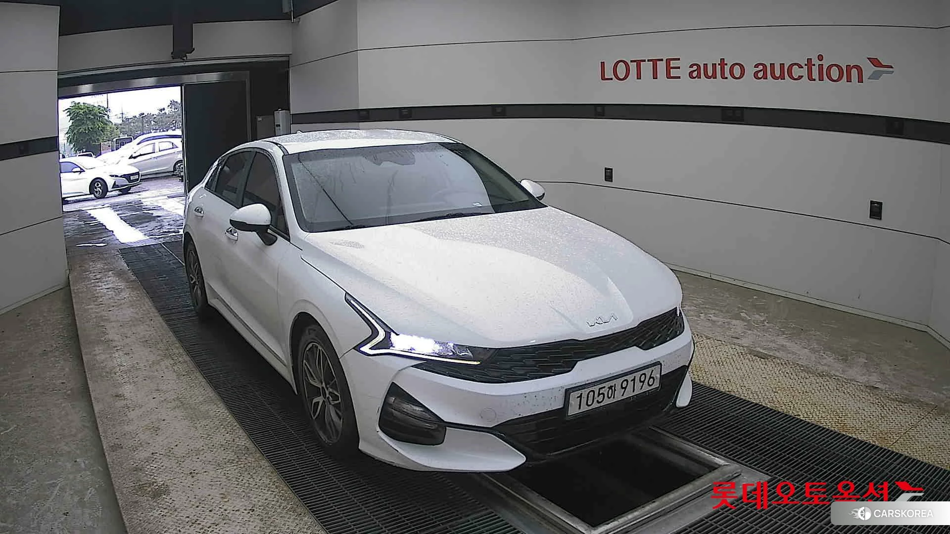 Kia K5 2022 Белый из Кореи, фото 6