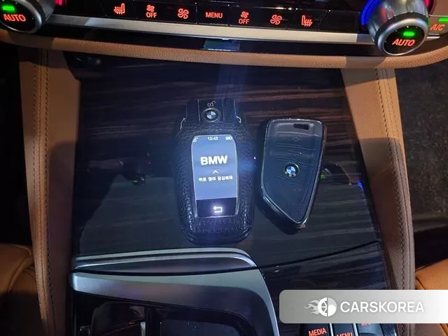 BMW 5 Series (G30) 2022 Черный из Кореи, фото 6