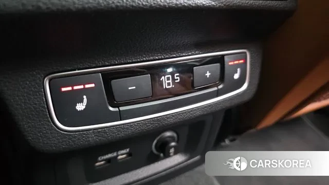 Audi Q5 (FY) 2021 Черный из Кореи, фото 6