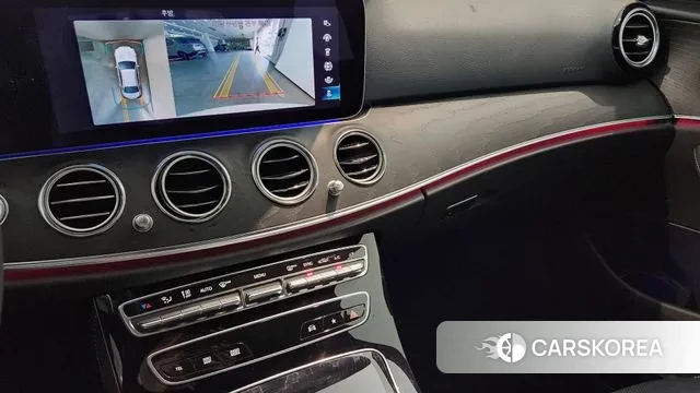 Mercedes-Benz E-Class W213 2022 Белый из Кореи, фото 6