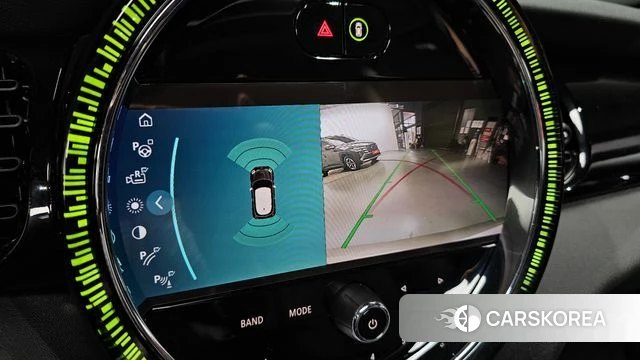 Mini Cooper 2024 Серебряный из Кореи, фото 6