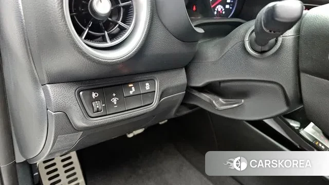 Kia The New K3 2nd generation 2023 Белый из Кореи, фото 6