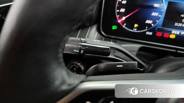 Mercedes-Benz C-Class W206 2023 Белый из Кореи, фото 6