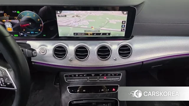 Mercedes-Benz E-Class W213 2021 Белый из Кореи, фото 6