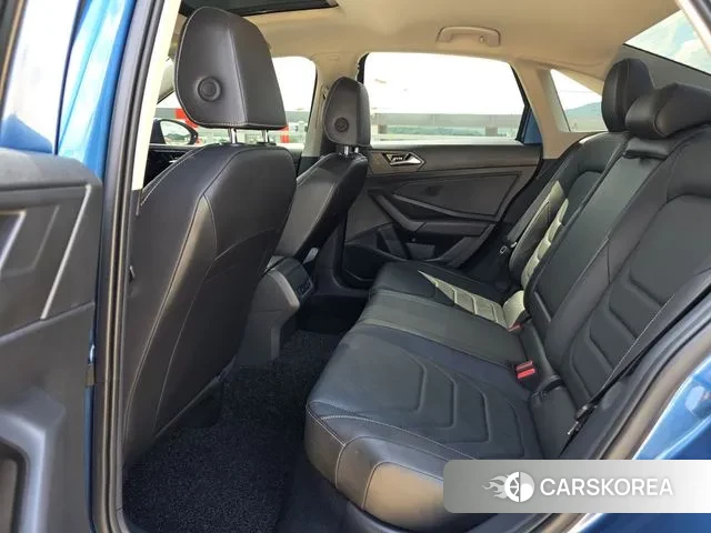 Volkswagen 7th Generation of Jetta 2020 Синий из Кореи, фото 6