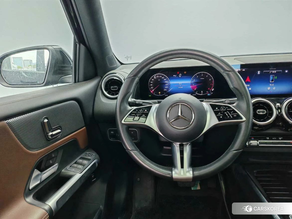 Mercedes-Benz GLB 2024 Черный из Китая, фото 6