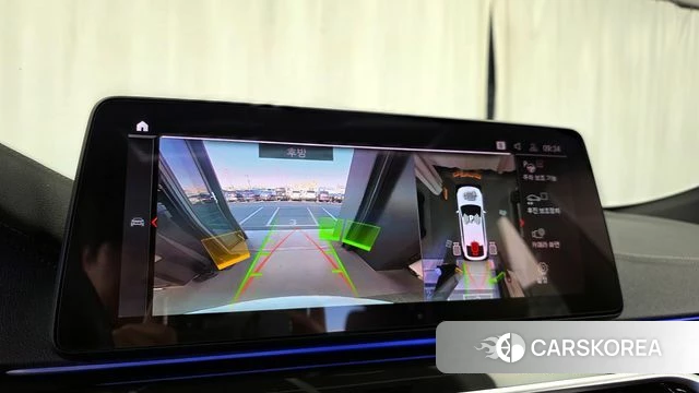 BMW 6 Series GT (G32) 2021 Белый из Кореи, фото 6