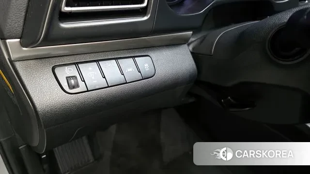 Hyundai The New Avante AD 2019 Серебристо-серый из Кореи, фото 6