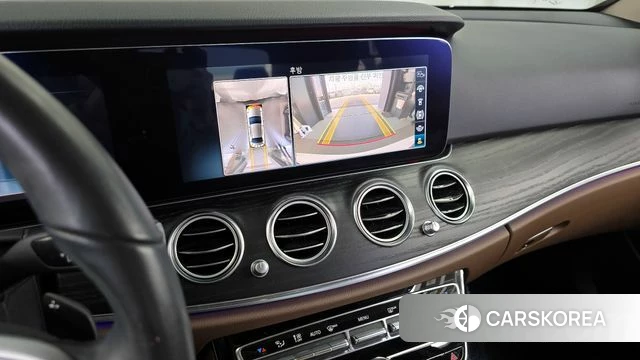 Mercedes-Benz E-Class W213 2020 Белый из Кореи, фото 6