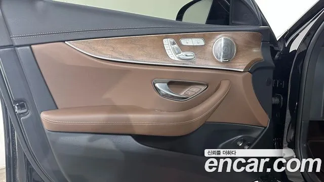 Mercedes-Benz E-Class W213 2021 Черный из Кореи, фото 6