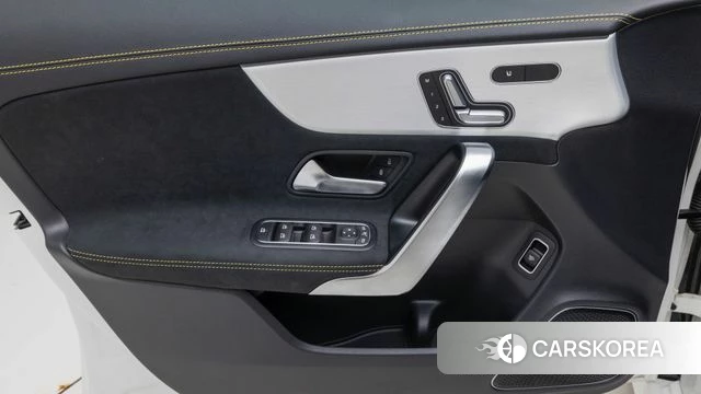Mercedes-Benz CLA-Class C118 2025 Белый из Кореи, фото 6