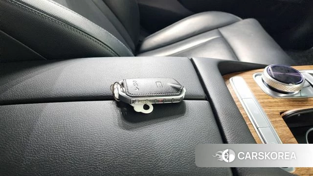 Kia The New K9 2nd generation 2023 Черный из Кореи, фото 6