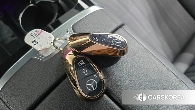 Mercedes-Benz EQE V295 2022 Белый из Кореи, фото 6