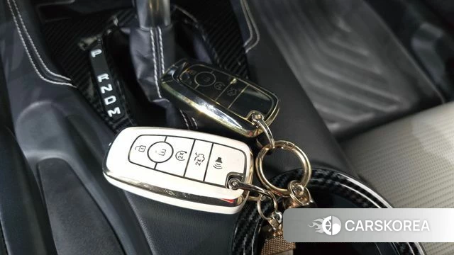 Ford Mustang 7th Generation 2024 Серый из Кореи, фото 6