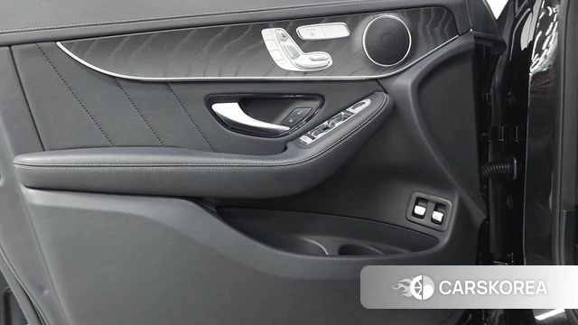 Mercedes-Benz GLC-Class X253 2022 Черный из Кореи, фото 6