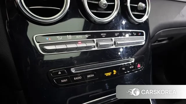 Mercedes-Benz GLC-Class X253 2019 Белый из Кореи, фото 6