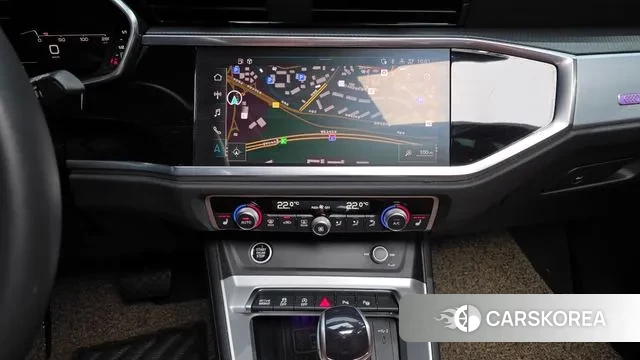 Audi Q3 (F3) 2022 Белый из Кореи, фото 6