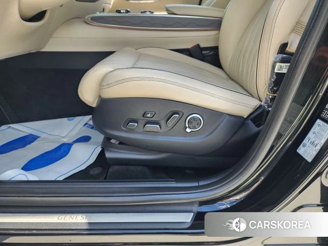 Genesis GV70 2024 Черный из Кореи, фото 6