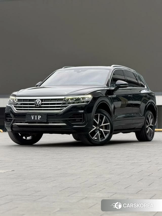 Volkswagen Touareg 2021 Черный из Китая, фото 6