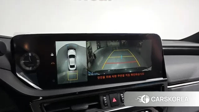 Lexus ES300h 7th generation 2025 Черный из Кореи, фото 6