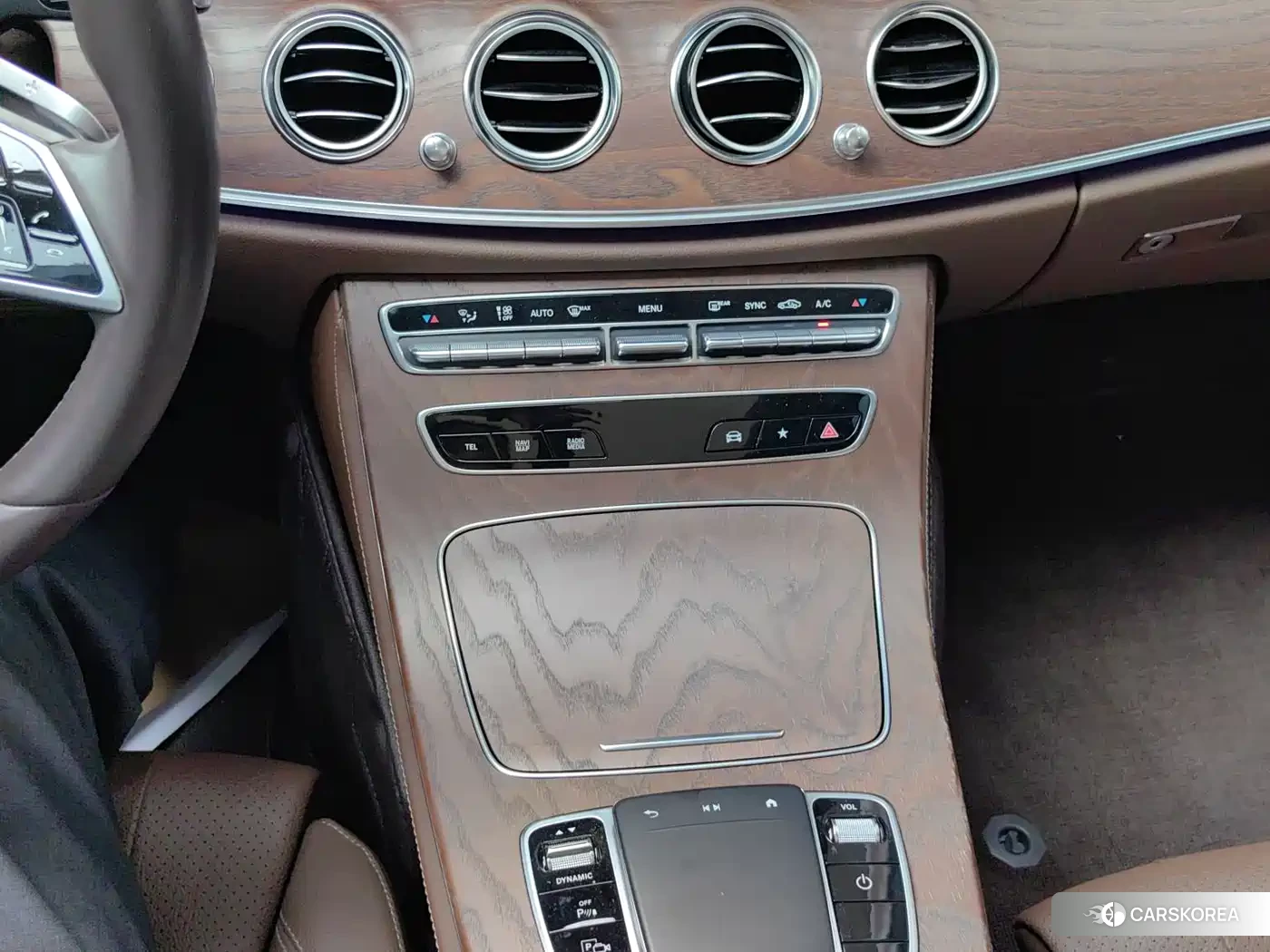Mercedes-Benz E-Class 2023 Черный из Китая, фото 6