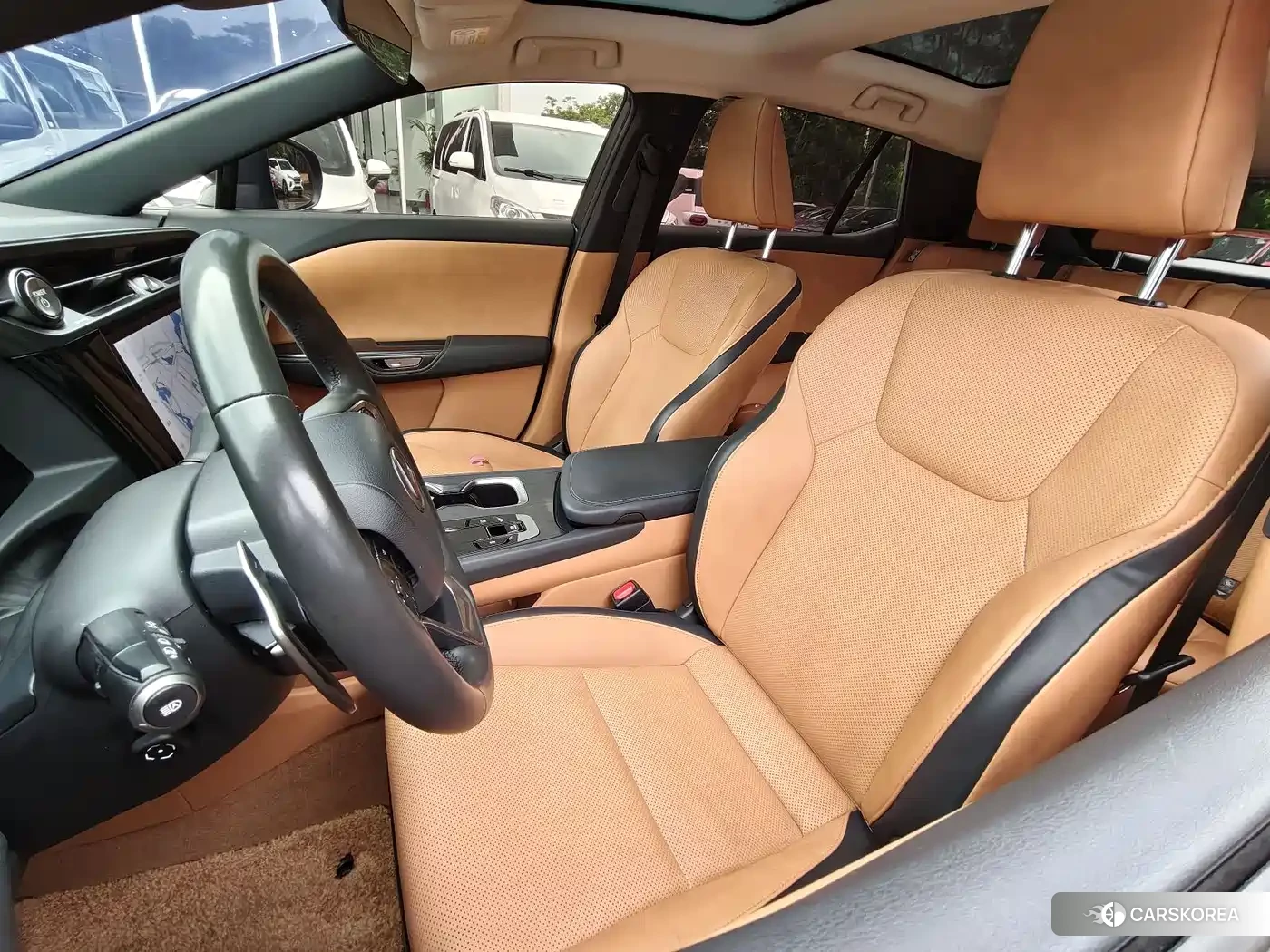 Lexus RZ 2023 Silver/gray из Китая, фото 6