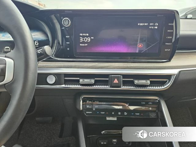 Kia K5 3rd generation 2023 Белый из Кореи, фото 6