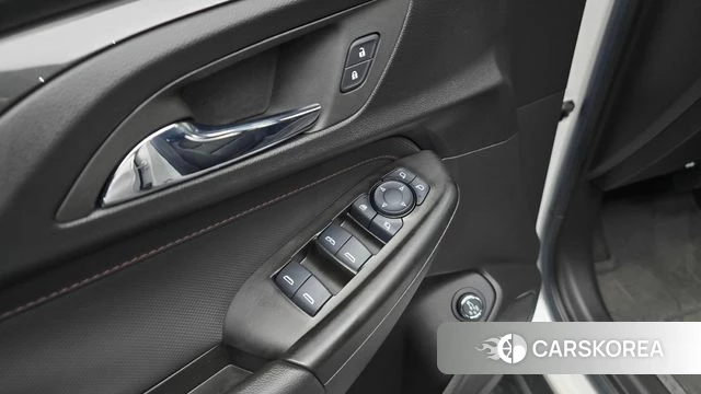 Chevrolet (GM Daewoo) Trailblazer 2022 Белый из Кореи, фото 6