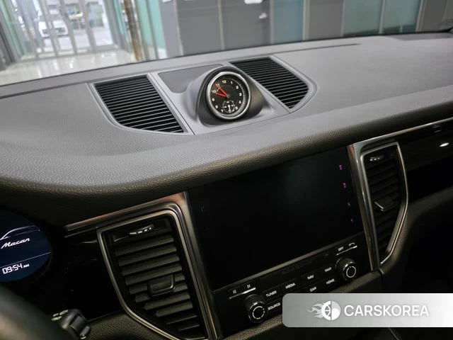 Porsche Macan 2018 Серый из Кореи, фото 6