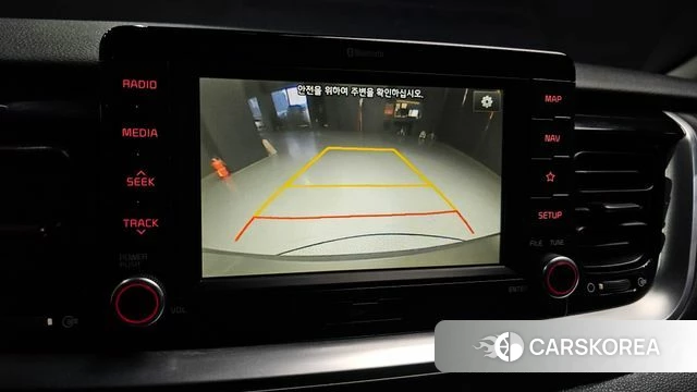 Kia Stonic 2018 Белый из Кореи, фото 6