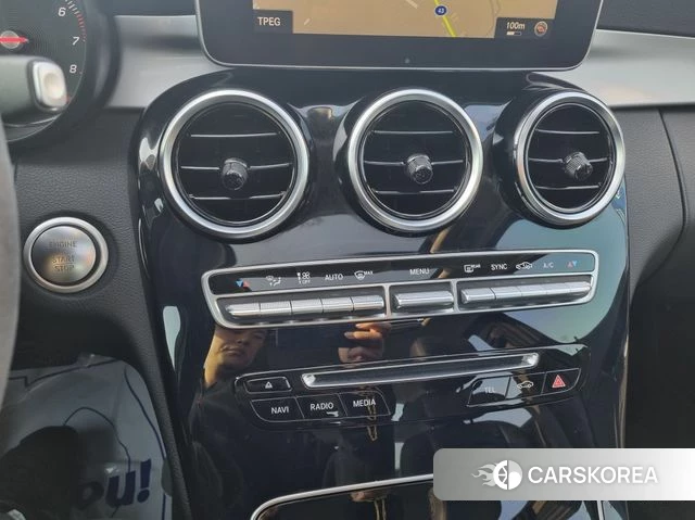 Mercedes-Benz C-Class W205 2018 Белый из Кореи, фото 6