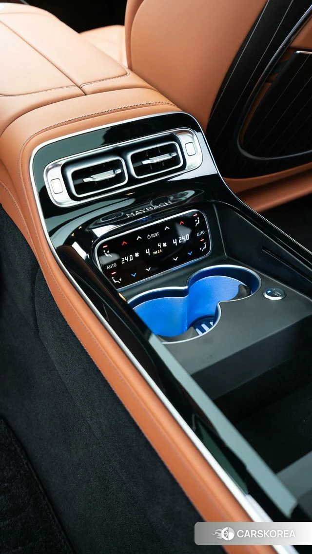 Mercedes-Benz Maybach S-class 2023 Черный из Китая, фото 6