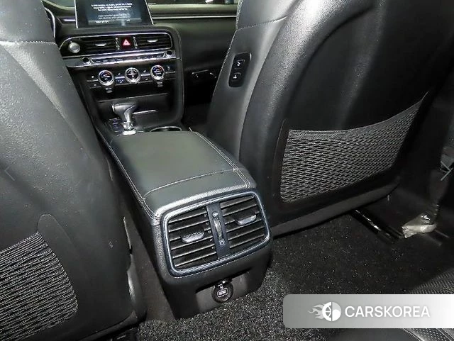 Genesis G70 2019 Черный из Кореи, фото 6