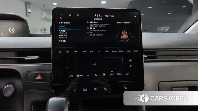 Hyundai Staria 2023 Черный из Кореи, фото 6