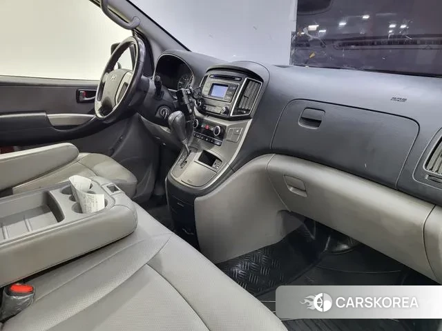 Hyundai The New Grand Starex 2019 Серебристо-серый из Кореи, фото 6