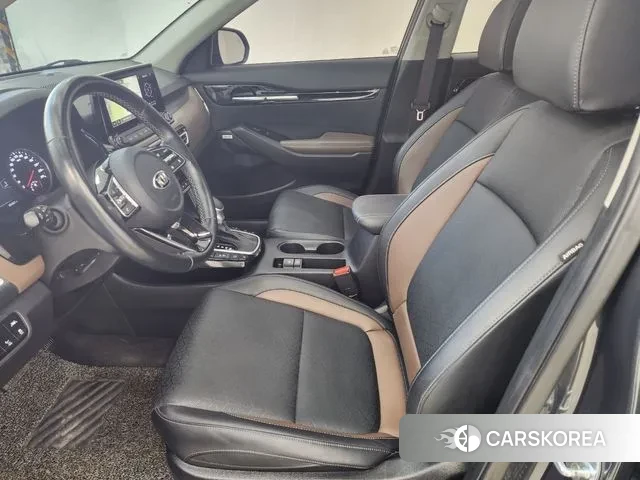 Kia Seltos 2020 Серый из Кореи, фото 6