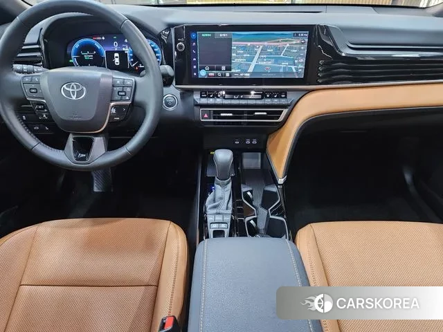 Toyota Camry (XV80) 2025 Коричневый из Кореи, фото 6