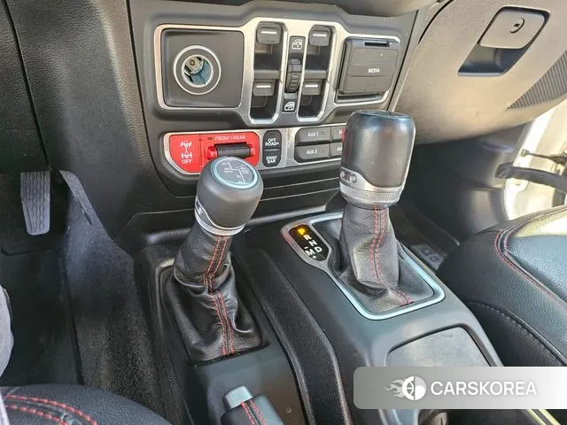 Jeep Gladiator (JT) 2021 Белый из Кореи, фото 6