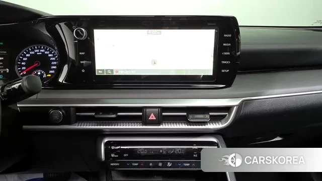 Kia K5 3rd generation 2023 Белый из Кореи, фото 6