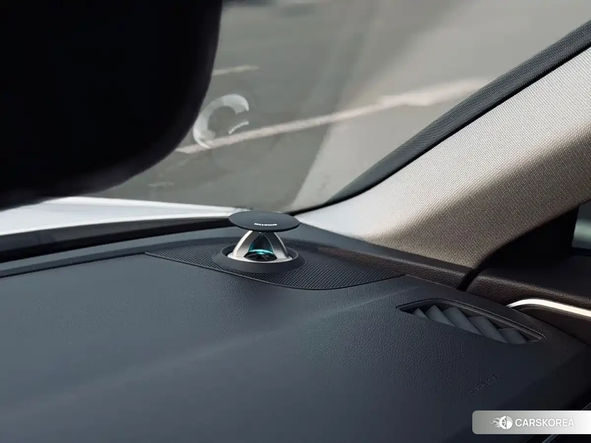Audi A4L 2023 Белый из Китая, фото 6